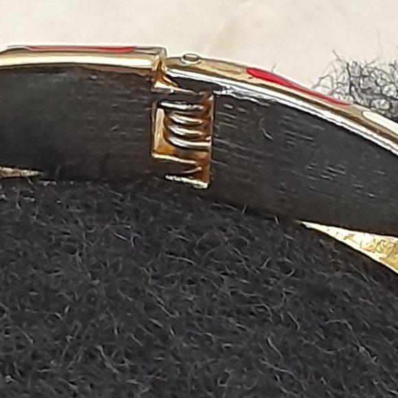 Pair of Enamel and Crystal Bangles - Picture 2 of 15